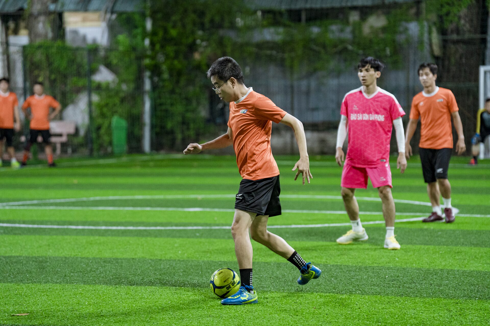 Ảnh 6 trên 812