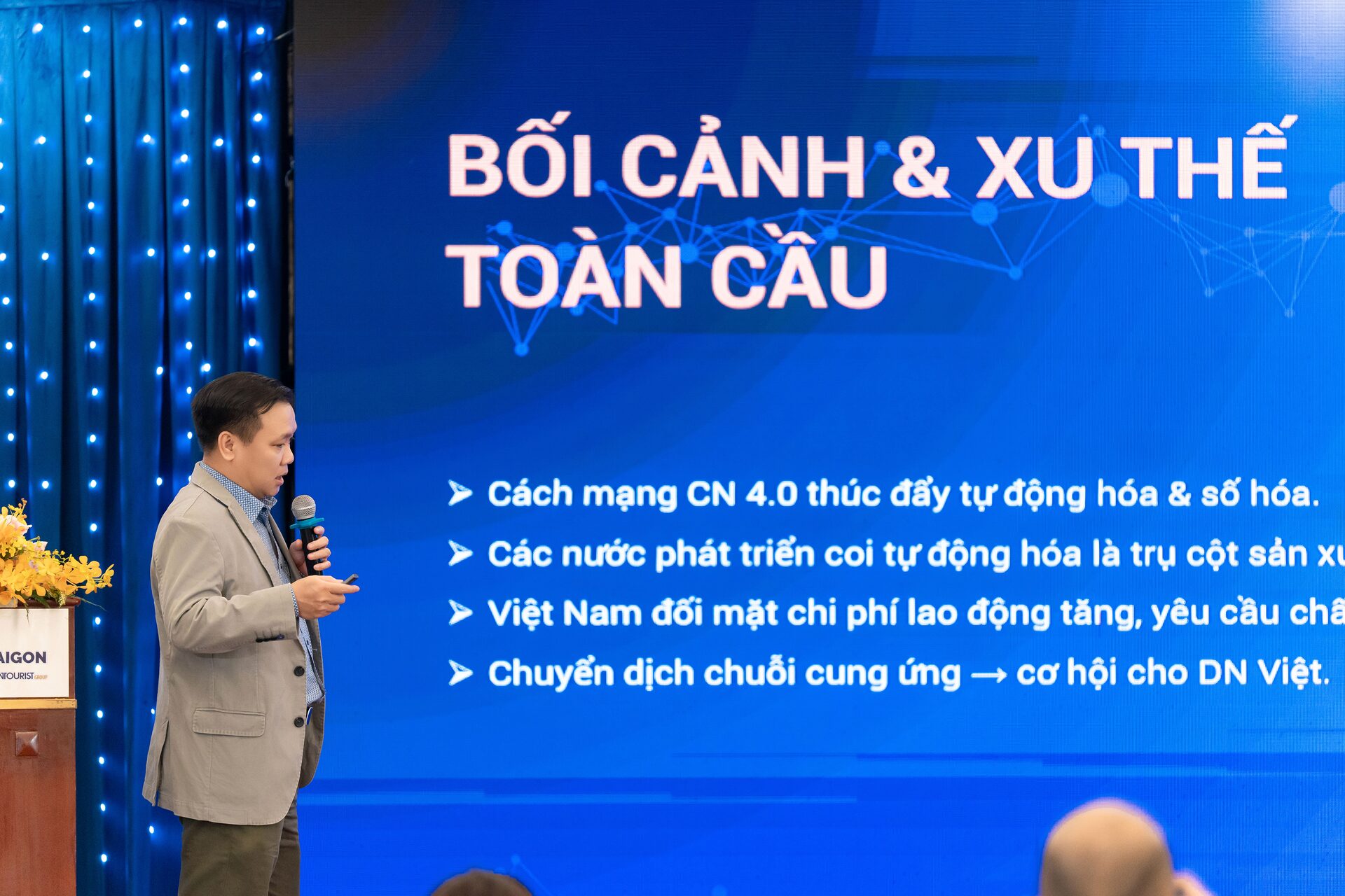 Ảnh 10 trên 539