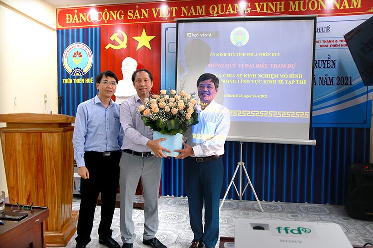 Ảnh 6 trên 16