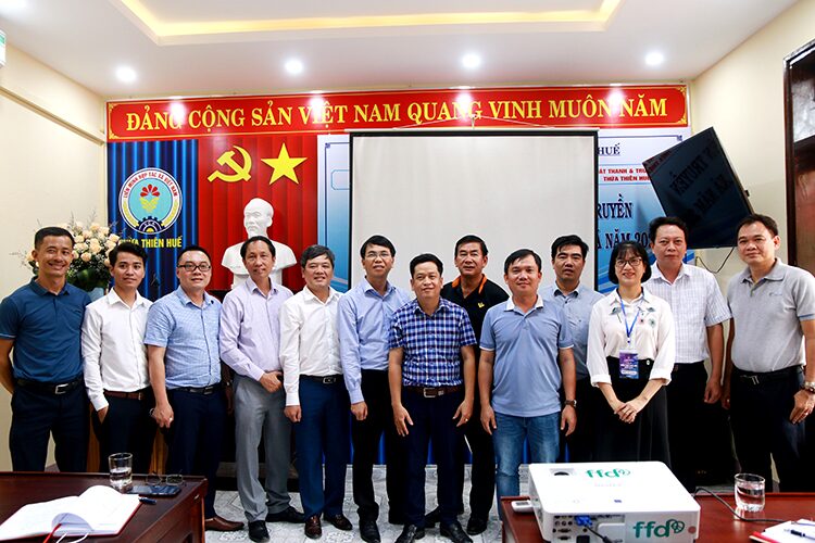 Ảnh 7 trên 16